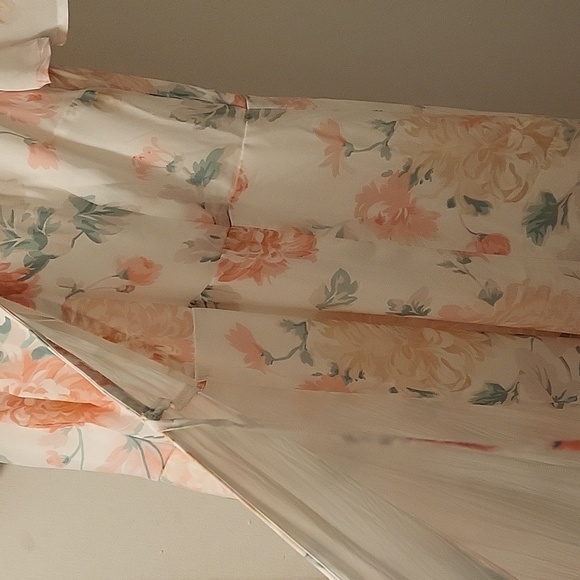 Abercrombie & Fitch floral long dress. Size S - Picture 5 of 5